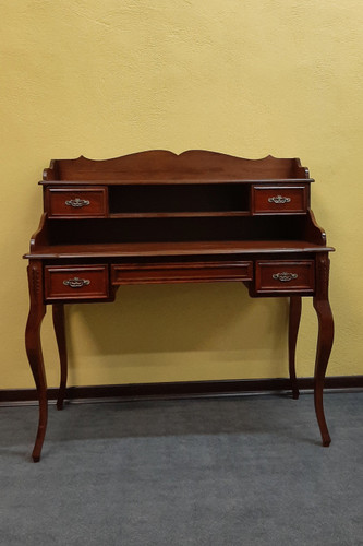 میز تحریر کلاسیک تاج دار چوبی با شلف و 5 کشو